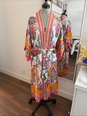 Rachel Zoe Pink, Orange & White Printed Kimono XS